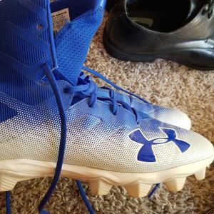 Men's Under Armour Highlight Football Cleats